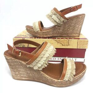 Easy Street Womens Zaira Wedge Sandals Beige 8.5M